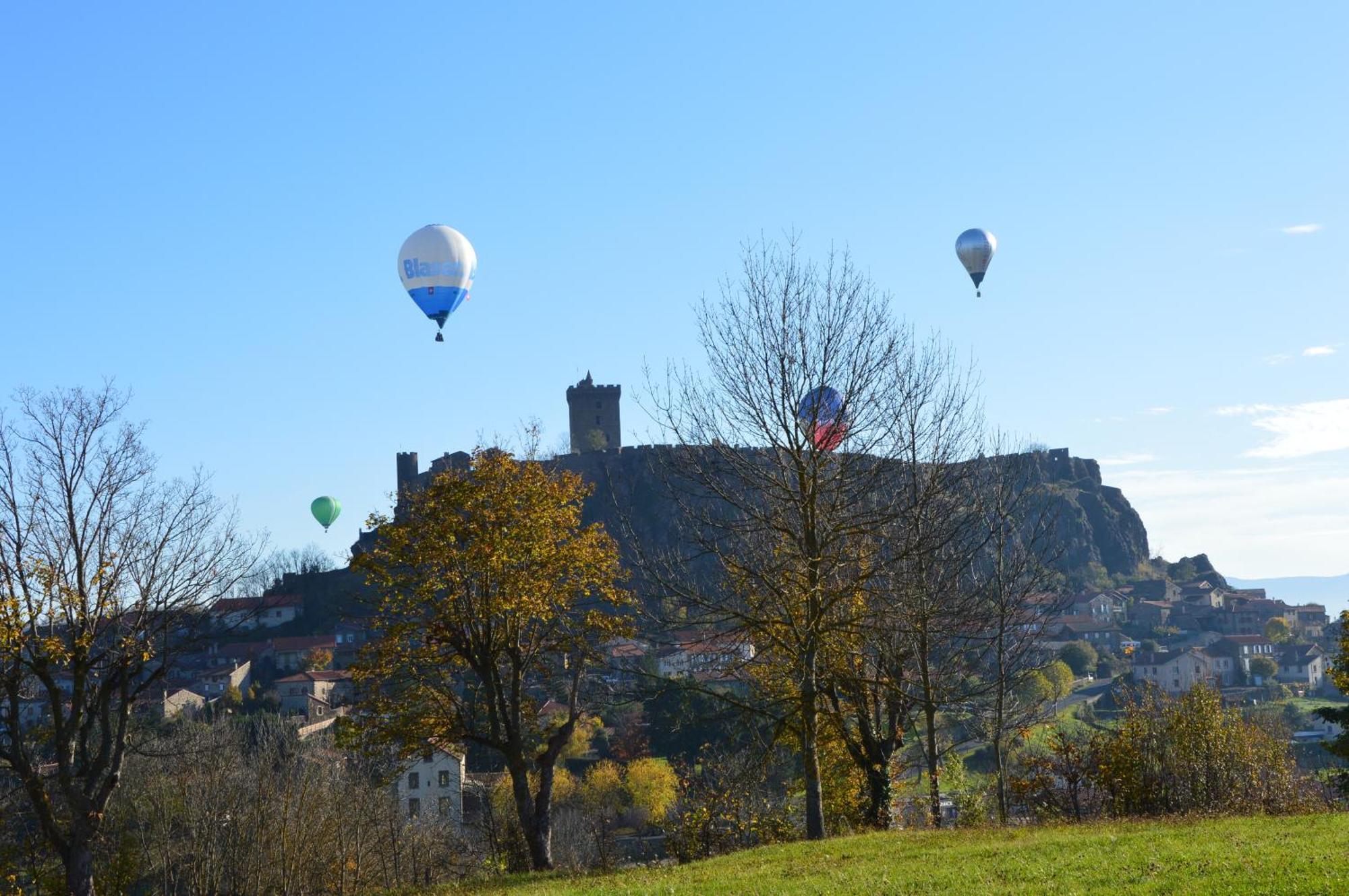 Апартаменты Logis Du Cagaire Le Puy-en-Velay Экстерьер фото