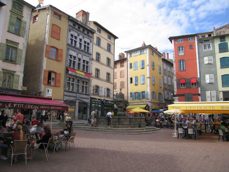 Апартаменты Logis Du Cagaire Le Puy-en-Velay Экстерьер фото